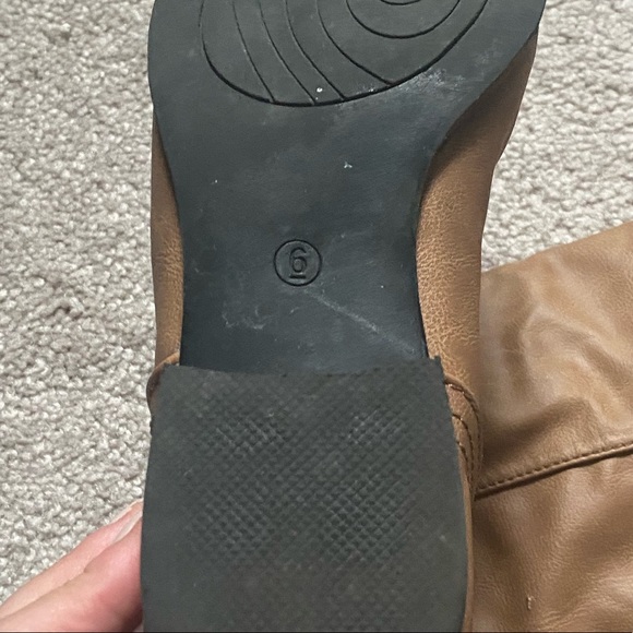 Faux leather boots - Picture 3 of 4